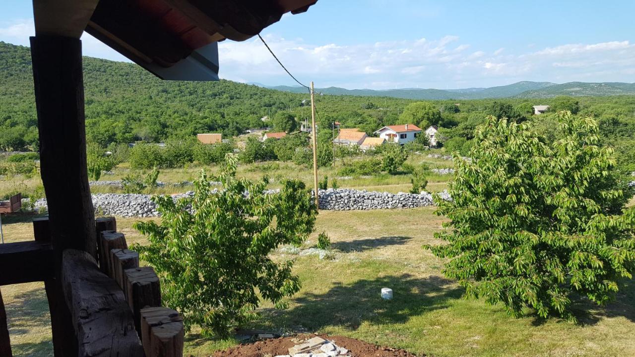 Patakun Villa Lecevica Bagian luar foto